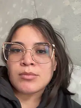 CamilaSofiia online show from February 16, 2026, 4:49 pm