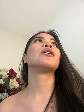 Snapshot of CamilaSofiia chatting on March 16, 2025, 10:42 pm CamilaSofiia online show from March 16, 2025, 10:42 pm