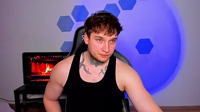 Chris Tyson online show from April 8, 2026, 8:10 pm