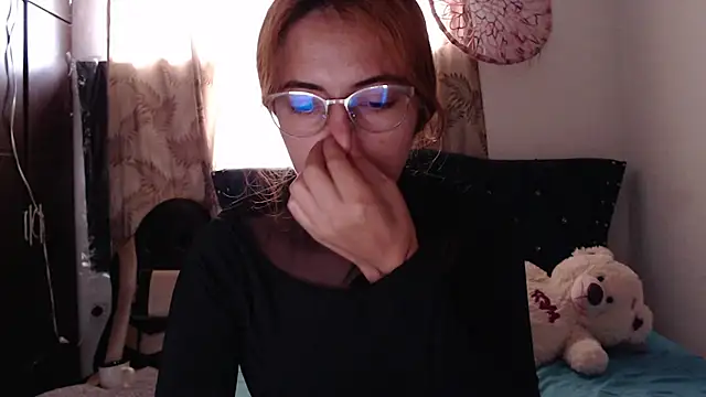 Snapshot of Kate_lorens9 chatting on October 18, 2025, 4:20 pm Kate lorens9 online show from October 18, 2025, 4:20 pm