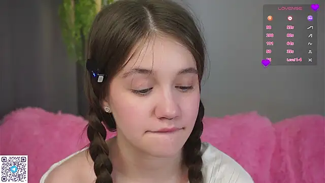 AmiLewis online show from March 6, 2025, 7:14 am