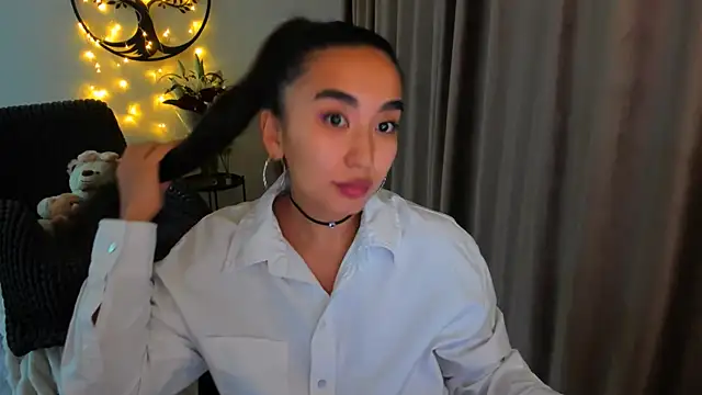 worldofkim online show from February 19, 2026, 8:39 pm