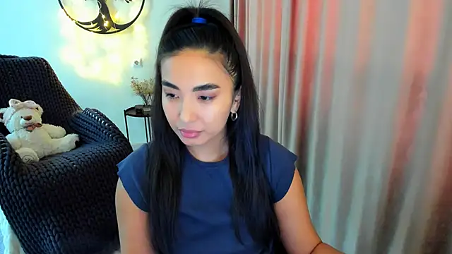 worldofkim online show from February 11, 2026, 10:26 am