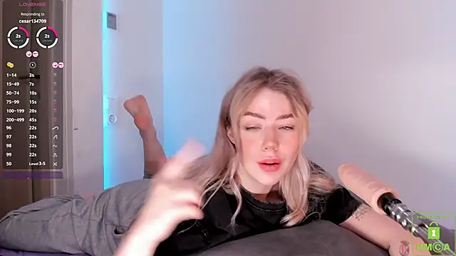 Snapshot of NateHalll chatting on February 15, 2025, 2:11 pm NateHalll online show from February 15, 2025, 2:11 pm