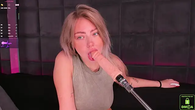 Snapshot of NateHalll chatting on November 21, 2025, 11:42 am NateHalll online show from November 21, 2025, 11:42 am