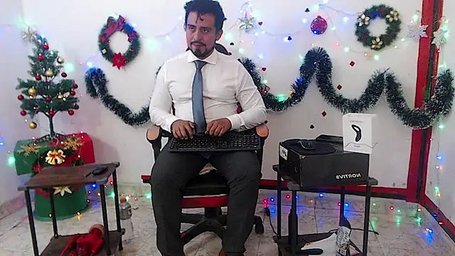 Snapshot of KalethBigDick chatting on November 23, 2025, 4:28 pm KalethBigDick online show from November 23, 2025, 4:28 pm