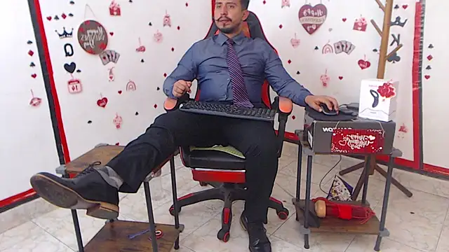 Snapshot of KalethBigDick chatting on February 21, 2025, 11:33 am KalethBigDick online show from February 21, 2025, 11:33 am