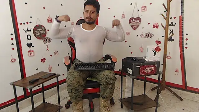 Snapshot of KalethBigDick chatting on March 2, 2025, 1:15 am KalethBigDick online show from March 2, 2025, 1:15 am