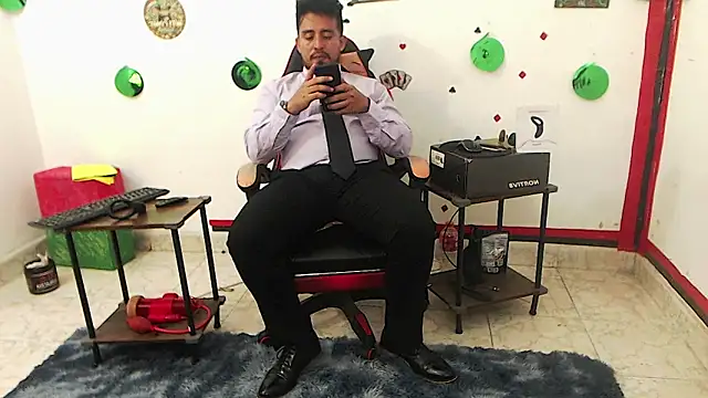 KalethBigDick online show from April 11, 2026, 7:45 am