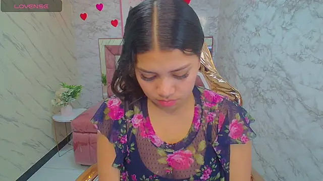 Snapshot of _mila_sweet_v chatting on February 28, 2025, 1:25 pm mila sweet v online show from February 28, 2025, 1:25 pm