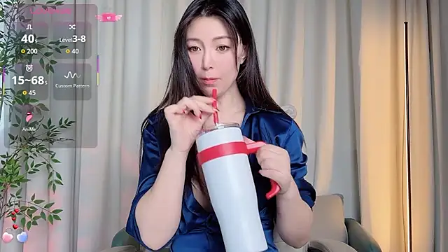 Snapshot of Ada-xixi chatting on September 30, 2025, 11:44 pm Ada-xixi online show from September 30, 2025, 11:44 pm