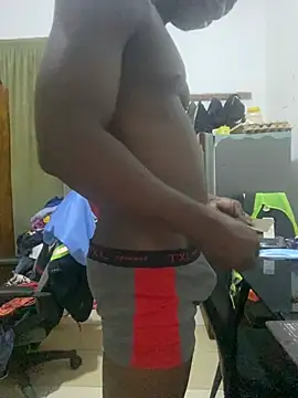 Snapshot of BigBrotherFreak chatting on March 19, 2026, 3:50 am BigBrotherFreak online show from March 19, 2026, 3:50 am