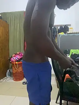 Snapshot of BigBrotherFreak chatting on March 10, 2026, 3:32 am BigBrotherFreak online show from March 10, 2026, 3:32 am