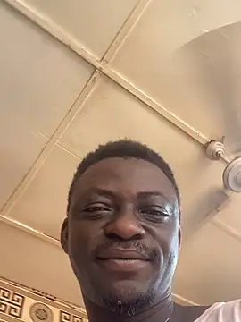 Snapshot of BigBrotherFreak chatting on February 27, 2026, 11:10 am BigBrotherFreak online show from February 27, 2026, 11:10 am