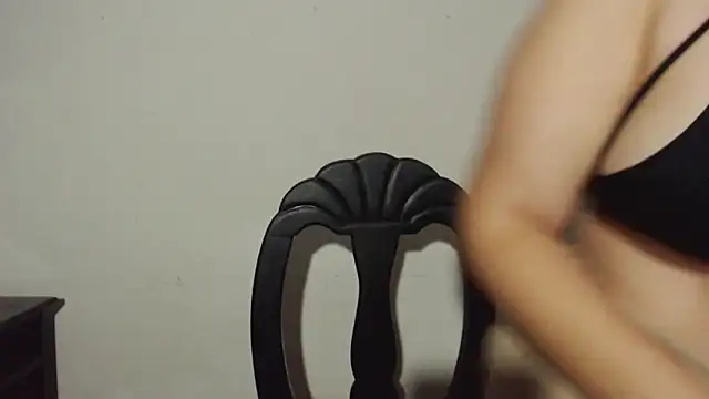 Miss Agatha online show from October 15, 2025, 2:21 am