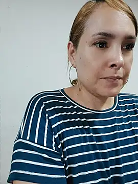 Miss Agatha online show from March 26, 2026, 11:57 pm