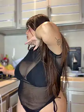 Michellesexxy online show from January 7, 2026, 4:50 am