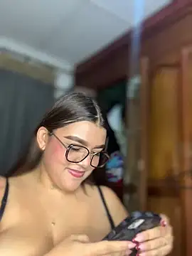 Michellesexxy online show from January 11, 2025, 5:31 am