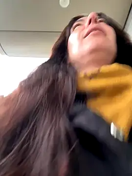 eveangelll online show from November 11, 2025, 8:31 am