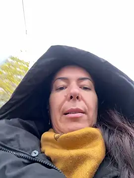 eveangelll online show from November 12, 2025, 8:07 am