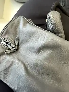 Snapshot of eveangelll chatting on January 11, 2026, 8:32 am eveangelll online show from January 11, 2026, 8:32 am