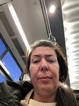 Snapshot of eveangelll chatting on February 19, 2026, 4:53 am eveangelll online show from February 19, 2026, 4:53 am