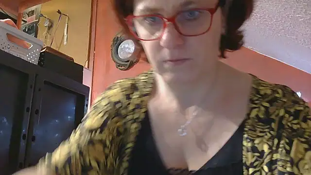 Snapshot of lanax chatting on November 13, 2025, 1:15 pm lanax online show from November 13, 2025, 1:15 pm