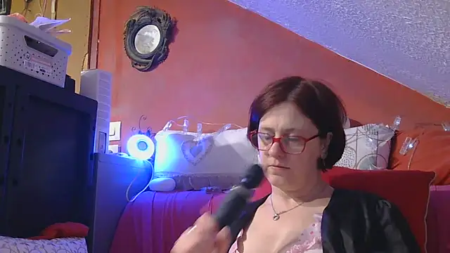 lanax online show from May 18, 2026, 12:43 pm