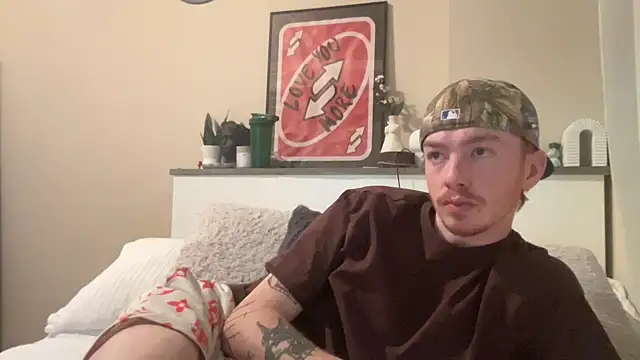 Snapshot of younghungginger chatting on February 1, 2025, 2:26 am younghungginger online show from February 1, 2025, 2:26 am