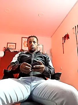 AlejoKhalifa  online show from March 7, 2026, 9:27 am