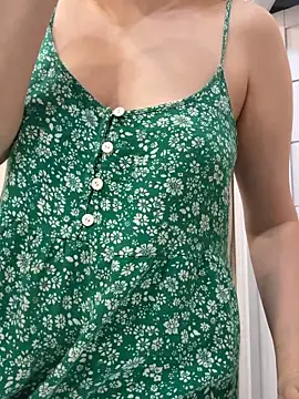 Snapshot of Yourdirtybitch chatting on February 9, 2026, 7:39 am Yourdirtybitch online show from February 9, 2026, 7:39 am