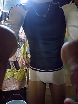 Snapshot of pene_latinoriico chatting on February 18, 2026, 7:49 am pene latinoriico online show from February 18, 2026, 7:49 am