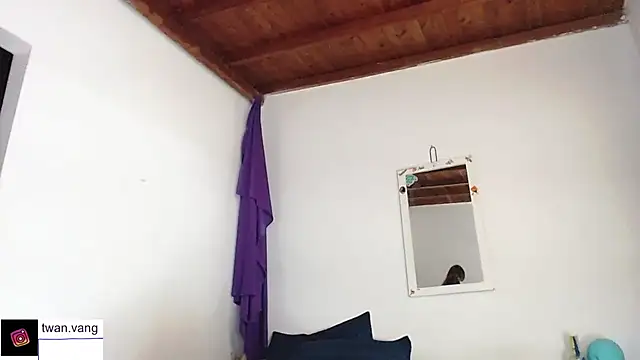 Snapshot of Trix_fiore_oficial chatting on January 14, 2026, 8:01 pm Trix fiore oficial online show from January 14, 2026, 8:01 pm