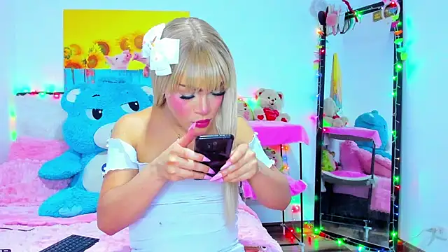 Snapshot of Candy_Candy__ chatting on January 6, 2026, 3:43 am Candy Candy online show from January 6, 2026, 3:43 am