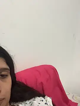 lylyacachonda online show from July 23, 2026, 4:36 pm