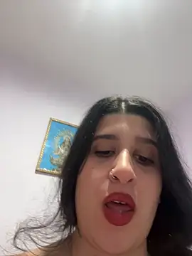 Snapshot of lylyacachonda chatting on December 21, 2025, 5:47 pm lylyacachonda online show from December 21, 2025, 5:47 pm