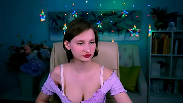 EllaHorton online show from May 29, 2026, 4:35 pm