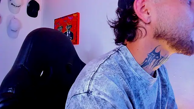 Snapshot of Drako_Lamar chatting on April 9, 2026, 7:58 am Drako Lamar online show from April 9, 2026, 7:58 am