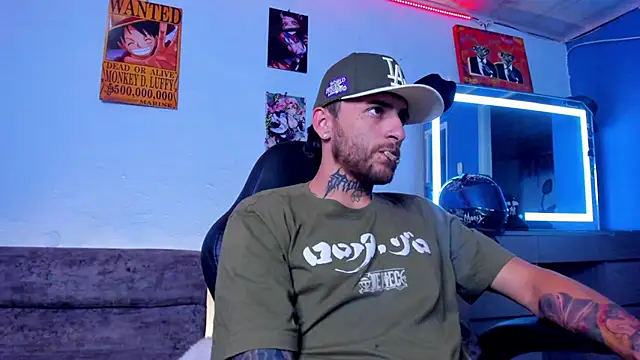 Snapshot of Drako_Lamar chatting on March 11, 2026, 10:59 pm Drako Lamar online show from March 11, 2026, 10:59 pm