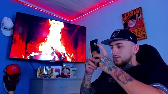 Snapshot of Drako_Lamar chatting on March 24, 2026, 4:51 pm Drako Lamar online show from March 24, 2026, 4:51 pm