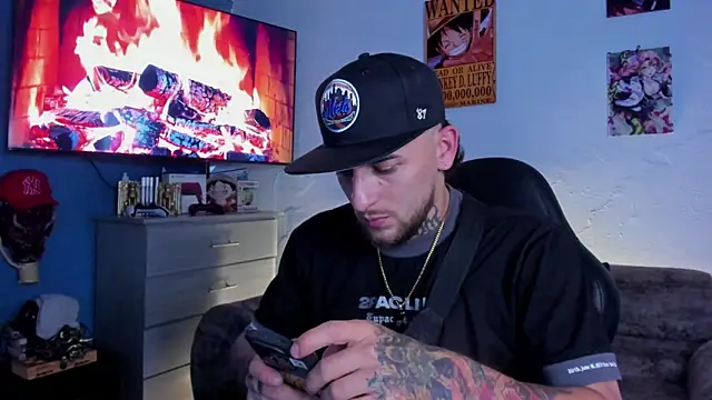 Snapshot of Drako_Lamar chatting on March 19, 2026, 11:05 pm Drako Lamar online show from March 19, 2026, 11:05 pm