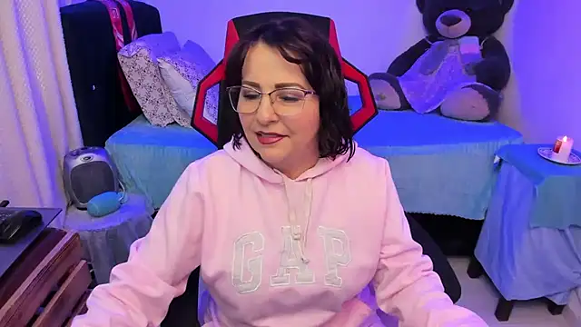 PaulinaSanders X online show from March 12, 2025, 6:53 pm