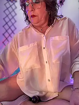 Snapshot of PaulinaSanders_X chatting on February 10, 2026, 1:04 am PaulinaSanders X online show from February 10, 2026, 1:04 am