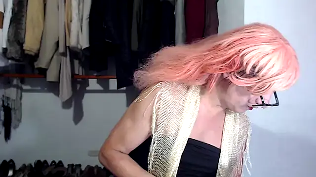 Snapshot of LorenJade chatting on October 10, 2025, 3:07 am LorenJade online show from October 10, 2025, 3:07 am