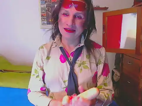 Snapshot of LorenJade chatting on January 15, 2026, 7:45 am LorenJade online show from January 15, 2026, 7:45 am