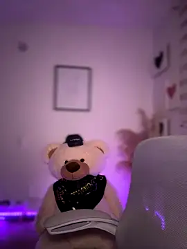 Snapshot of Zarah_Blare chatting on November 13, 2025, 3:21 am Zarah Blare online show from November 13, 2025, 3:21 am