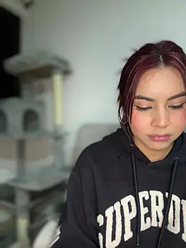 Snapshot of Zarah_Blare chatting on January 31, 2025, 6:02 am Zarah Blare online show from January 31, 2025, 6:02 am