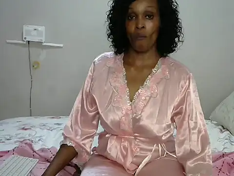 Cariepink online show from January 15, 2026, 7:39 pm