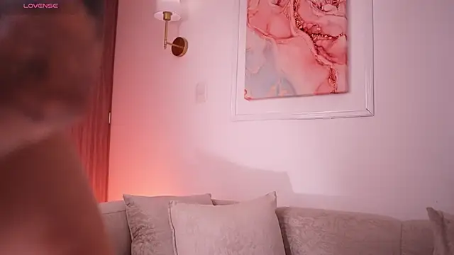 GigiLee  online show from February 7, 2025, 10:52 pm