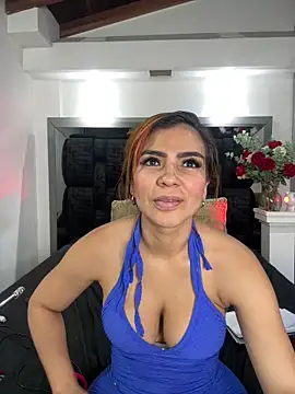Snapshot of Arianna_Jones1 chatting on May 27, 2026, 2:52 am Arianna Jones1 online show from May 27, 2026, 2:52 am